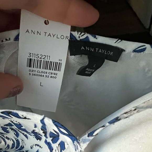 Ann Taylor Tie Back Puff Sleeve Top - Picture 5 of 5